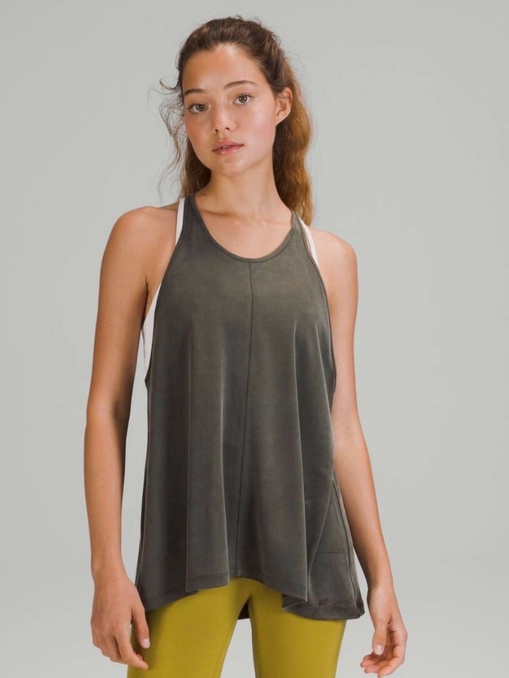 Women’s Flowing Racerback Tank Top - Olive